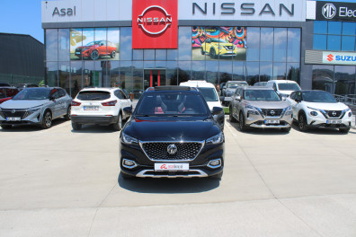 MG HS 1.5 LUXURY AT 2023 Model Otomatik Vites