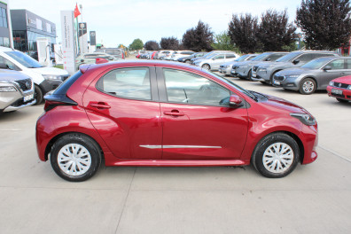 Toyota Yaris 1.5 DREAM AT 2021 Model Otomatik Vites