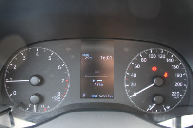 Toyota Yaris 1.5 DREAM AT 2021 Model Otomatik Vites