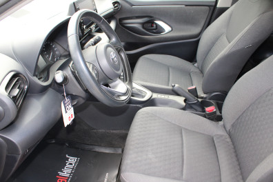 Toyota Yaris 1.5 DREAM AT 2021 Model Otomatik Vites