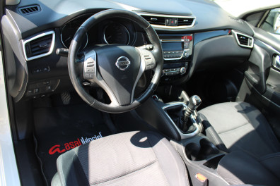 Nissan Qashqai 1.5 DCİ TEKNA MT 2015 Model Düz Vites