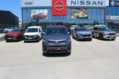 Toyota Proace City 1.5 PASSİON X-PACK AT 2023 Model Otomatik Vites