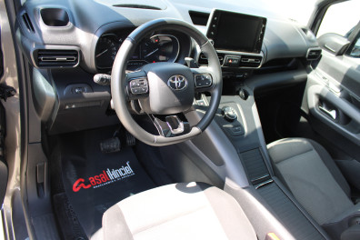 Toyota Proace City 1.5 PASSİON X-PACK AT 2023 Model Otomatik Vites