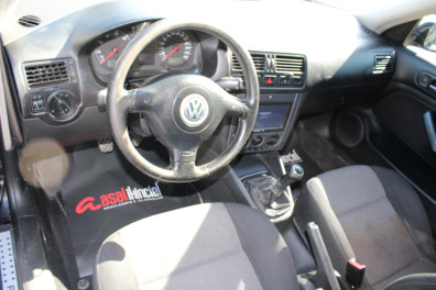 Volkswagen Bora 1.6 PASİFİC MT 2005 Model Düz Vites