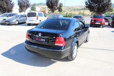 Volkswagen Bora 1.6 PASİFİC MT 2005 Model Düz Vites