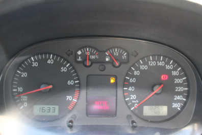 Volkswagen Bora 1.6 PASİFİC MT 2005 Model Düz Vites