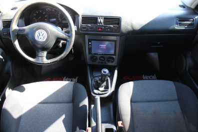 Volkswagen Bora 1.6 PASİFİC MT 2005 Model Düz Vites