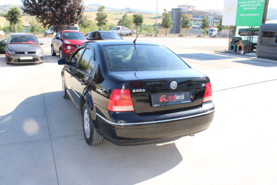 Volkswagen Bora 1.6 PASİFİC MT 2005 Model Düz Vites