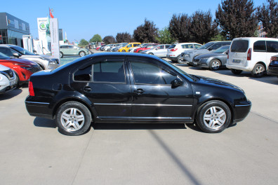 Volkswagen Bora 1.6 PASİFİC MT 2005 Model Düz Vites