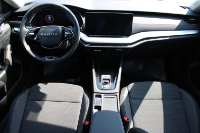 Skoda Octavia 1.5 MHEV PREMİUM DSG 2024 Model Otomatik Vites