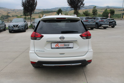 Nissan X-Trail 1.6DCİ PLATİNUM  2018 Model Otomatik Vites