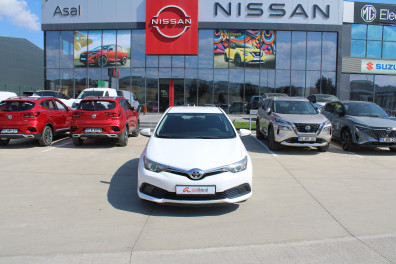 Toyota Auris 1.33 LİFE  2016 Model Düz Vites