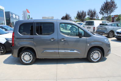 Toyota Proace City  1.5 DREAM  2022 Model Otomatik Vites