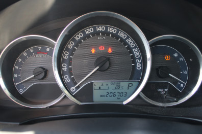 Toyota Corolla 1.6 LPG ADVANCE 2015 Model Otomatik Vites