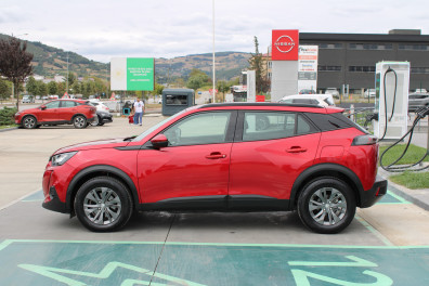 Peugeot 2008 1.5BULEHDİ ACTİVE 2021 Model Otomatik Vites