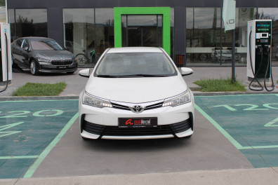 Toyota Corolla 1.33LPG LİFE  2016 Model Düz Vites