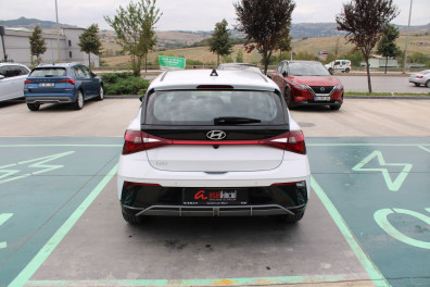 Hyundai i20 1.0 T-GDİ JUMP 2024 Model Otomatik Vites