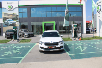 Skoda Kamiq  1.0 TSİ PREMİUM 2023 Model Otomatik Vites