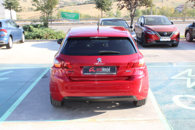 Peugeot 308 1.6BLUEHDİ ACTİVE 2015 Model Otomatik Vites
