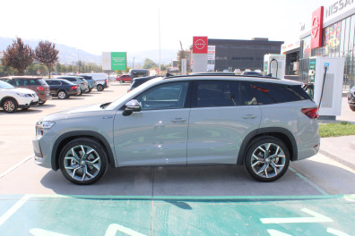 Skoda Kodiaq 1.5 MHEV SPORTLİNE  2025 Model Otomatik Vites