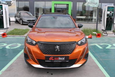 Peugeot 2008 1.5BLUEHDİ ALLURE 2023 Model Otomatik Vites