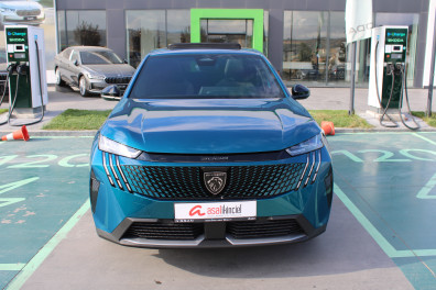Peugeot 3008 1.2 HYBRİD ALLURE 2024 Model Otomatik Vites