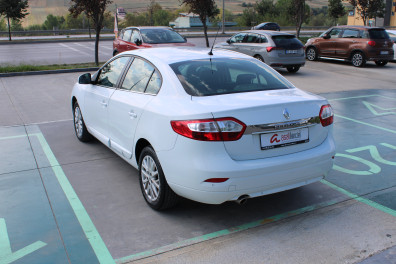 Renault Fluence 1.5 DCİ TOUCH 2015 Model Otomatik Vites
