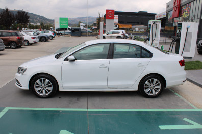 Volkswagen Jetta 1.6TDİ COMFORTLİNE 2015 Model Otomatik Vites