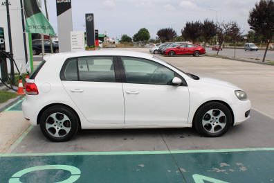 Volkswagen Golf 1.6LPG TRENDLİNE 2012 Model Düz Vites