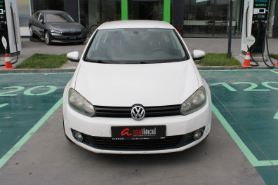 Volkswagen Golf 1.6LPG TRENDLİNE 2012 Model Düz Vites