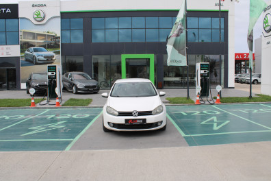 Volkswagen Golf 1.6LPG TRENDLİNE 2012 Model Düz Vites