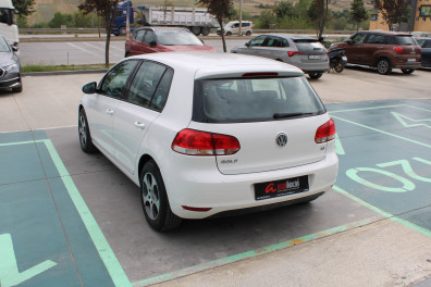 Volkswagen Golf 1.6LPG TRENDLİNE 2012 Model Düz Vites
