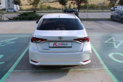 Toyota Corolla 1.5 VİSİON PLUS  2025 Model Otomatik Vites