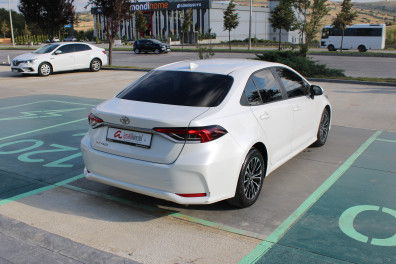 Toyota Corolla 1.5 VİSİON PLUS  2025 Model Otomatik Vites