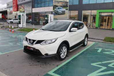 Nissan Qashqai 1.5 DCİ TEKNA  2017 Model Düz Vites