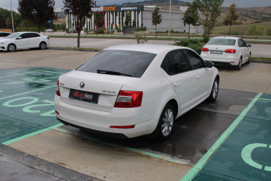 Skoda Octavia 1.2 TSİ STYLE  2016 Model Otomatik Vites