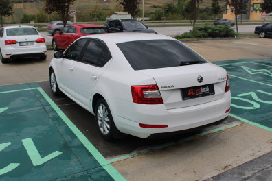 Skoda Octavia 1.2 TSİ STYLE  2016 Model Otomatik Vites