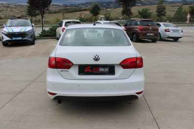 Volkswagen Jetta 1.2 TSİ COMFORTLİNE  2014 Model Düz Vites