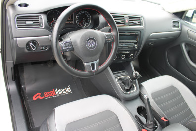 Volkswagen Jetta 1.2 TSİ COMFORTLİNE  2014 Model Düz Vites