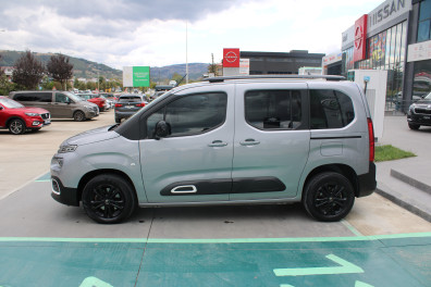 Citroen Berlingo 1.5 BLUEHDİ SHİNE 2022 Model Otomatik Vites