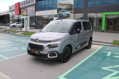 Citroen Berlingo 1.5 BLUEHDİ SHİNE 2022 Model Otomatik Vites