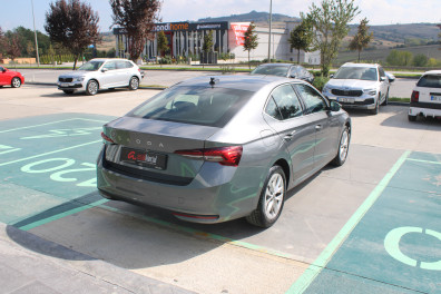 Skoda Octavia 1.5TSİ MHEV PREMİUM 2025 Model Otomatik Vites