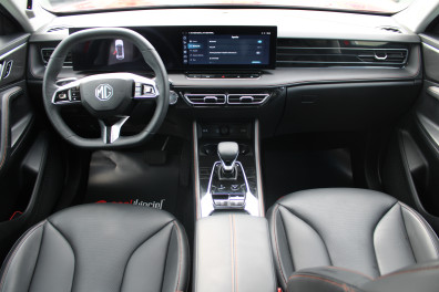 MG HS 1.5 PHEV LUXURY 2024 Model Otomatik Vites