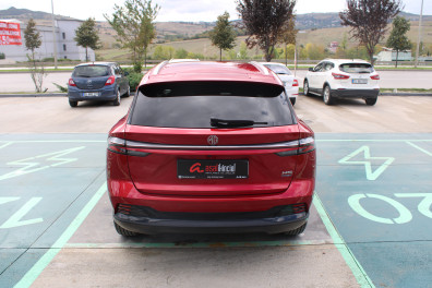MG HS 1.5 PHEV LUXURY 2024 Model Otomatik Vites