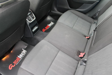 Skoda Octavia 1.6TDİ STYLE SUNROOF 2018 Model Otomatik Vites