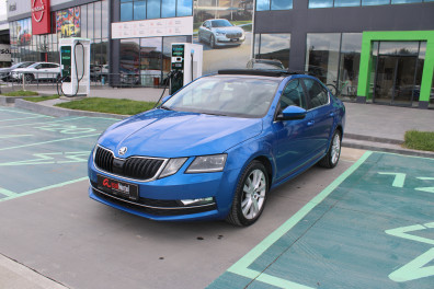 Skoda Octavia 1.6TDİ STYLE SUNROOF 2018 Model Otomatik Vites