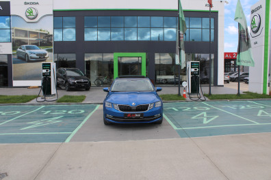 Skoda Octavia 1.6TDİ STYLE SUNROOF 2018 Model Otomatik Vites