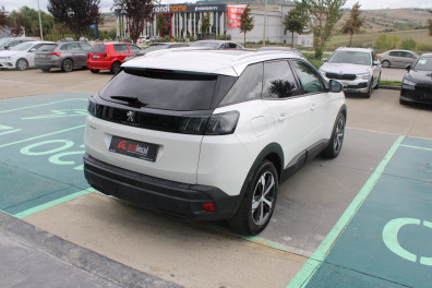Peugeot 3008  1.2PURETECH ACTİVE PRİME 2020 Model Otomatik Vites