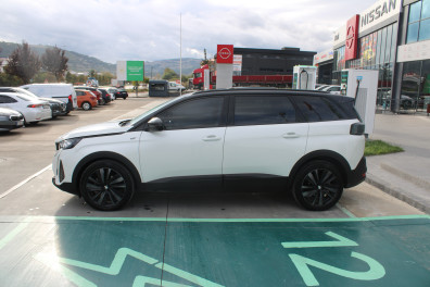 Peugeot 5008 1.5BLUEHDI GT (7 KOLTUK)  2023 Model Otomatik Vites