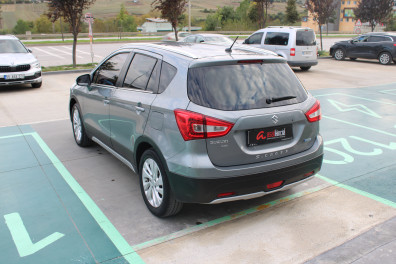 Suzuki S-Cross 1.4HYBRİD ELEGANCE 2021 Model Otomatik Vites